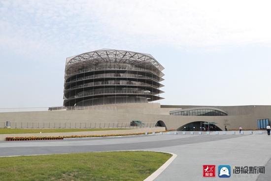 闫瑞华:与市民相伴 日照市科技馆带来国庆科学之旅